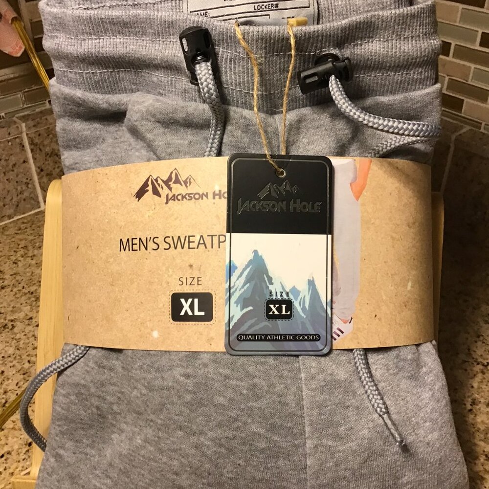 NWT Jackson Hole Men's Gray Sweatpants XL with pockets